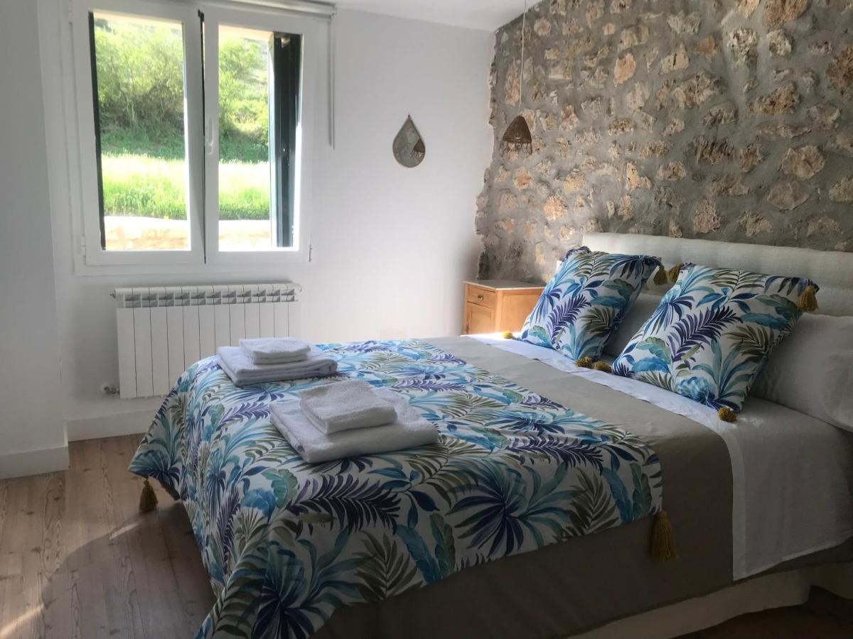 El Pecu Casa Rural Starfamiliar Bustillo Del Paramo Dış mekan fotoğraf