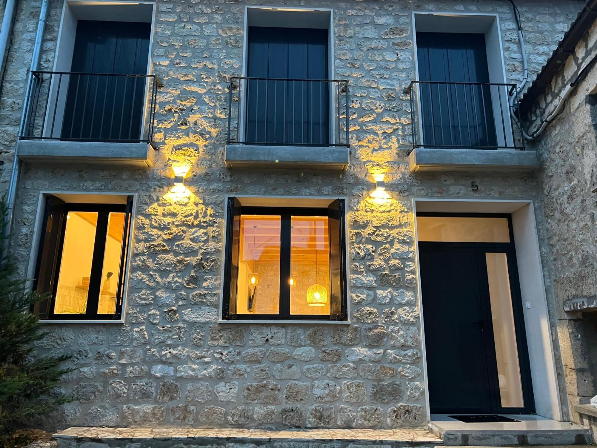 El Pecu Casa Rural Starfamiliar Bustillo Del Paramo Dış mekan fotoğraf