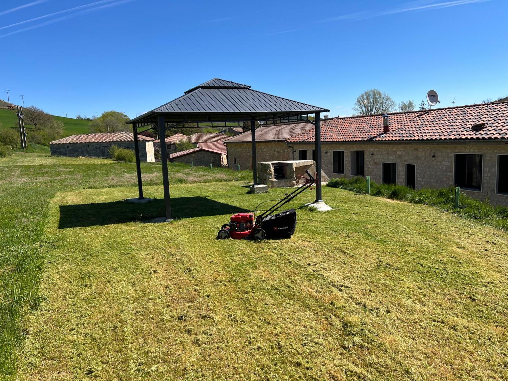 El Pecu Casa Rural Starfamiliar Bustillo Del Paramo Dış mekan fotoğraf