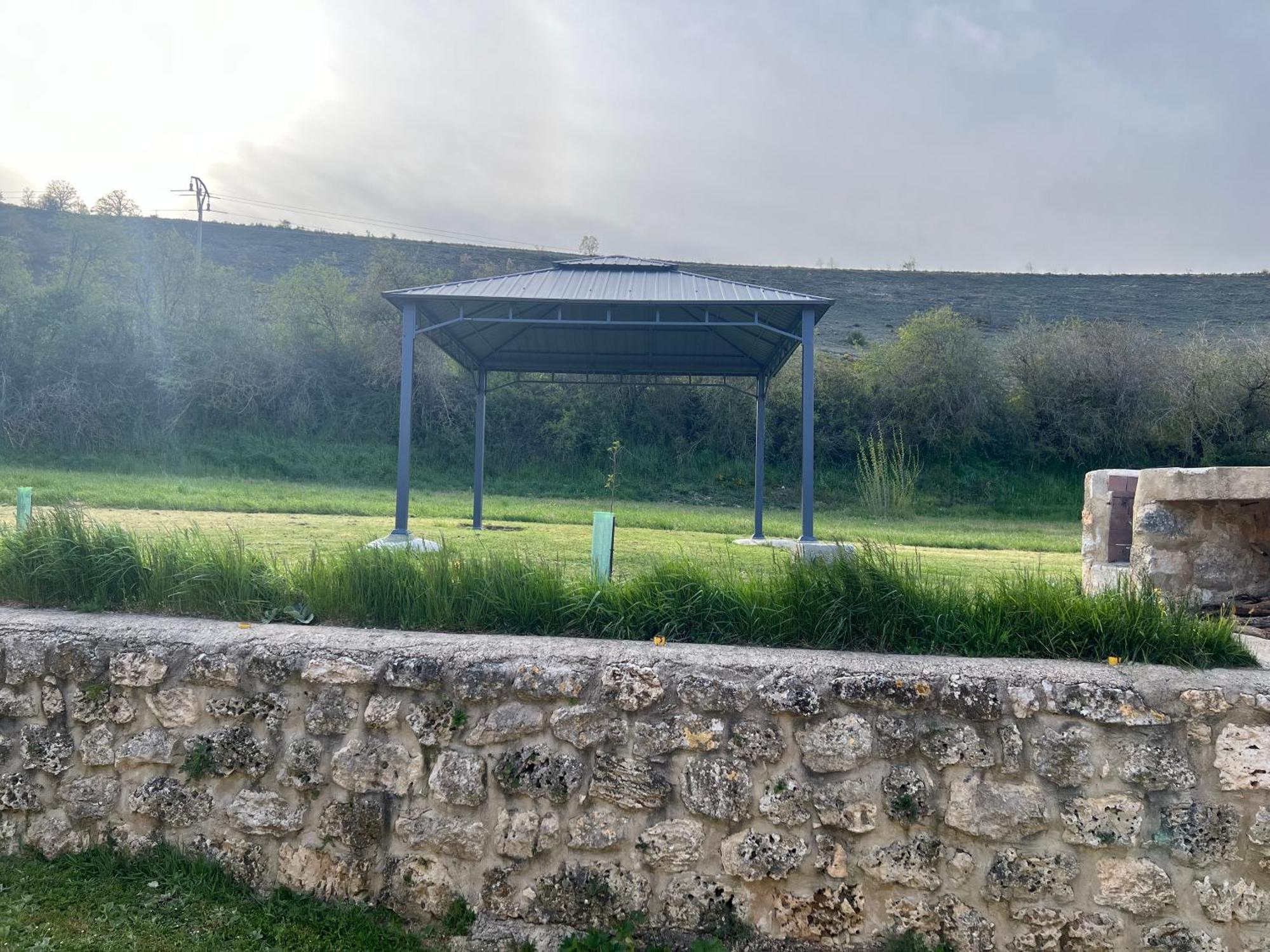 El Pecu Casa Rural Starfamiliar Bustillo Del Paramo Dış mekan fotoğraf