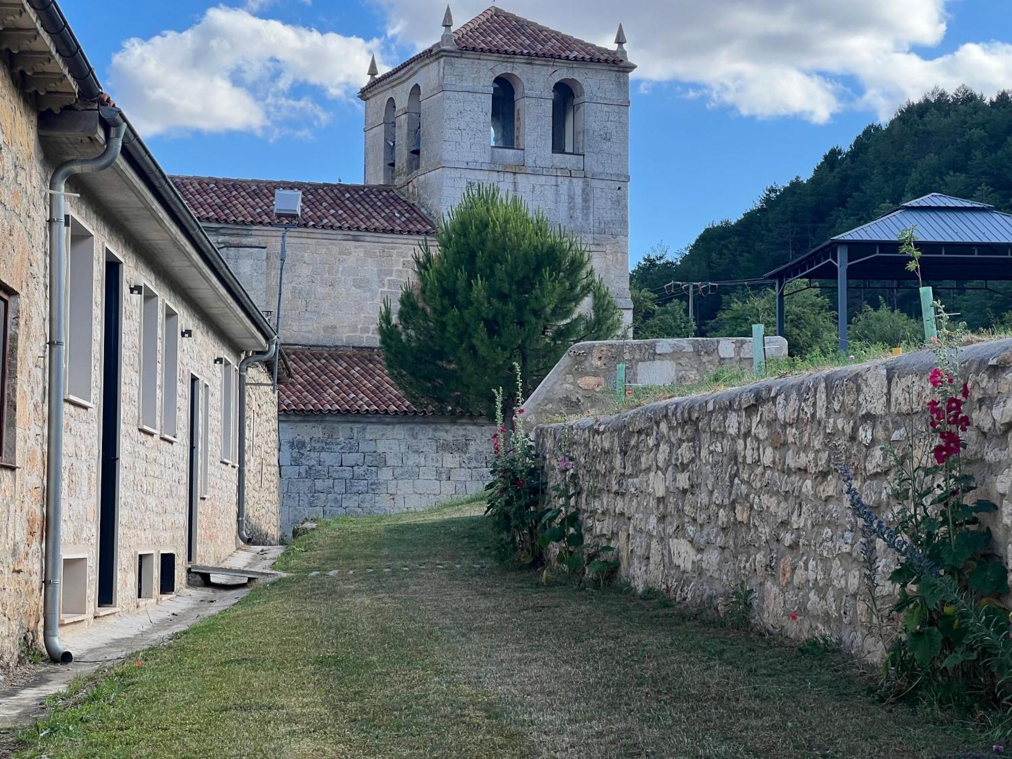 El Pecu Casa Rural Starfamiliar Bustillo Del Paramo Dış mekan fotoğraf
